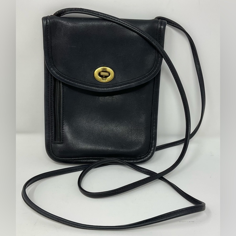 Coach Tourist Pouch Passport Hipster Crossbody